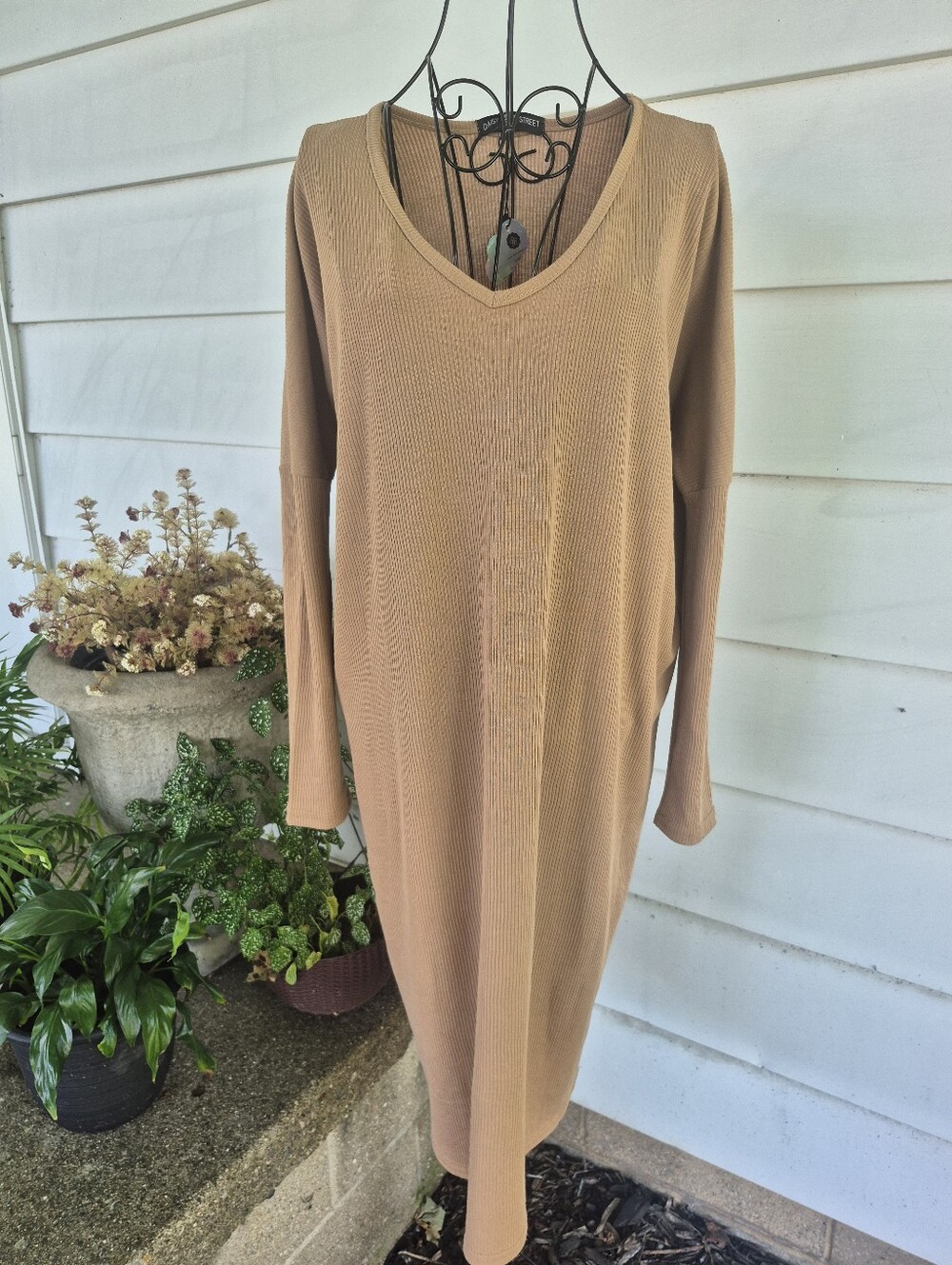 Long Sleeve V-Neck Oversized Midi Dress in Camel